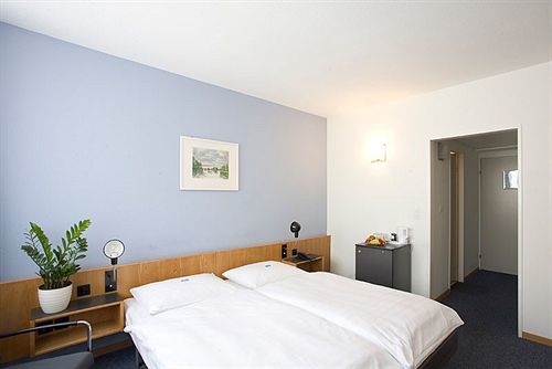X-tra Otel 3*