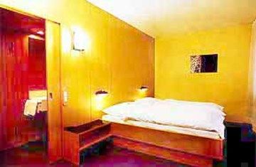 X-tra Otel