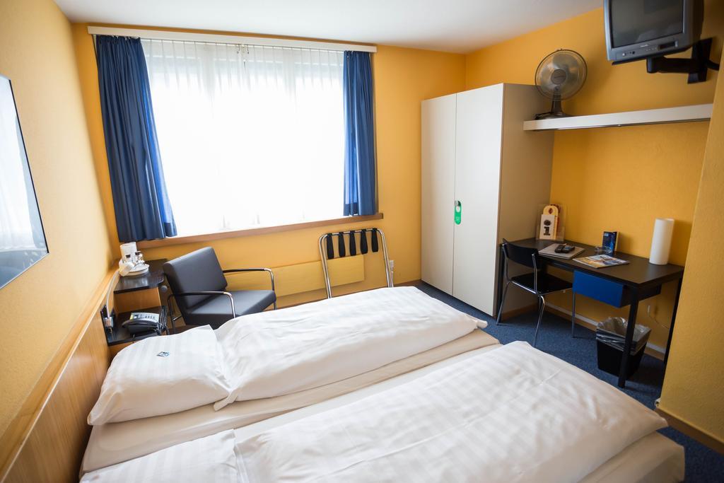 X-tra Otel 3*