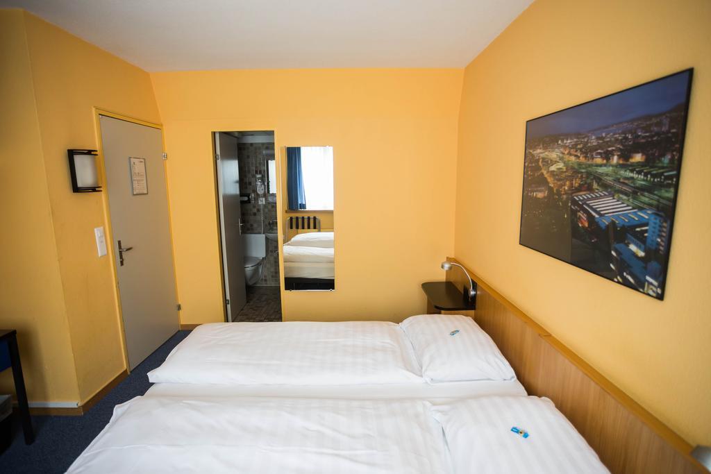 X-tra Otel 3*