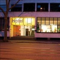 Hotell X-tra 3*
